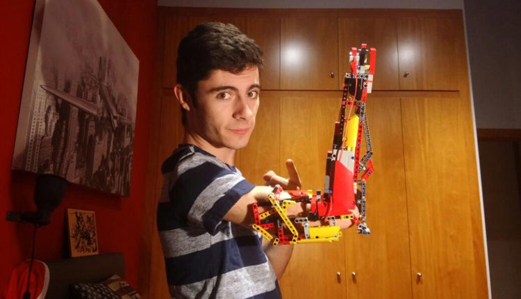 David Aguilar amb Lego
