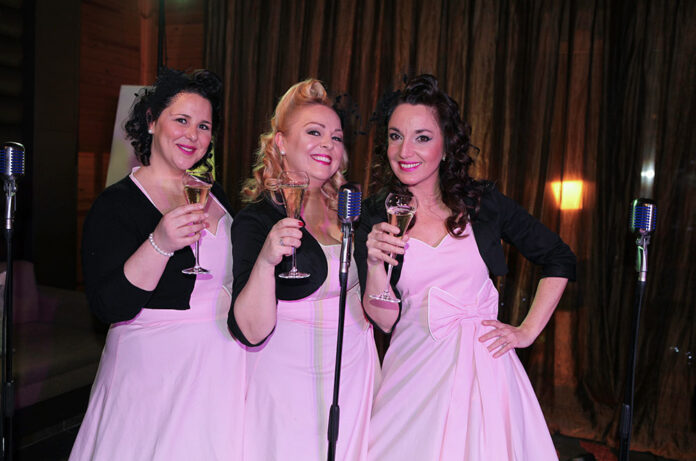The Swing Girls