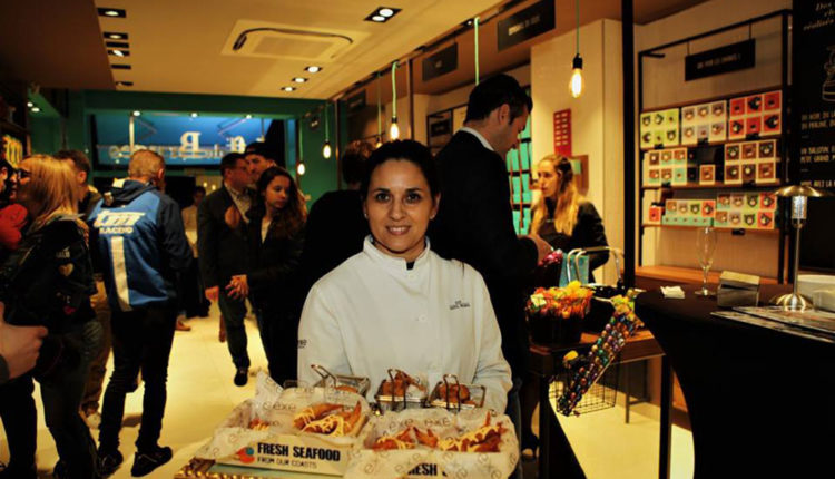 29101871_933596576803454_3315433956140122112_n