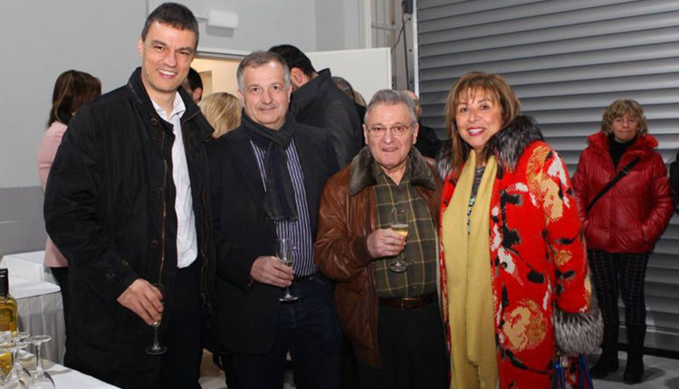 29133104_934456860050759_6938648644555898880_n