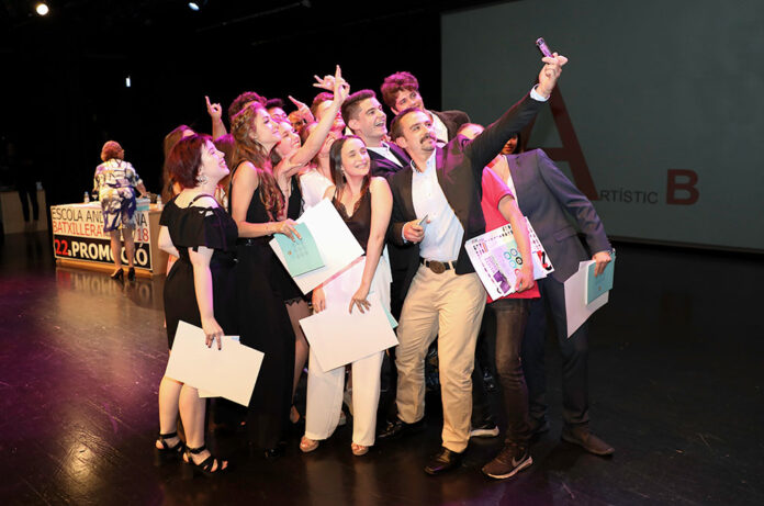 Graduació de l'escola andorrana de batxillerat