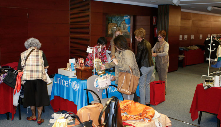 Recaptació per Unicef Andorra Els Encants Vintage