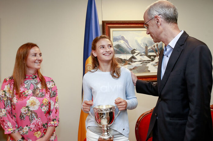 Vicky Jiménez amb Toni Martí i Olga Gelabert