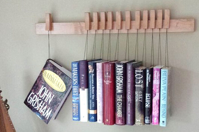 Llibres penjats