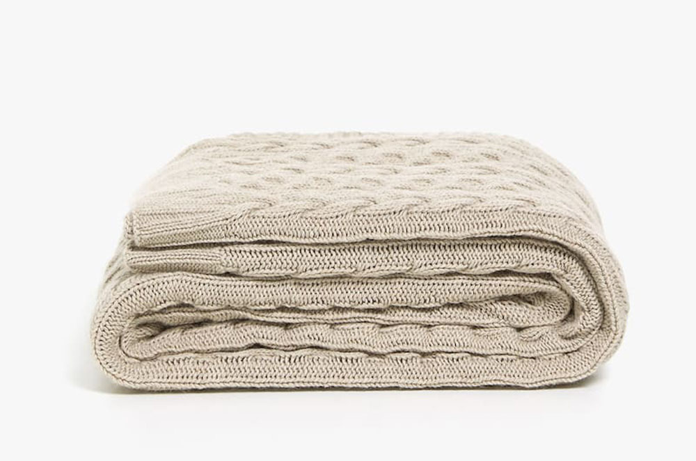 Manta Zara Home setembre