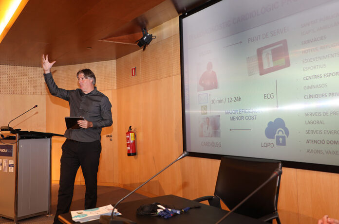 Conferencista e-beat dia mundial del cor