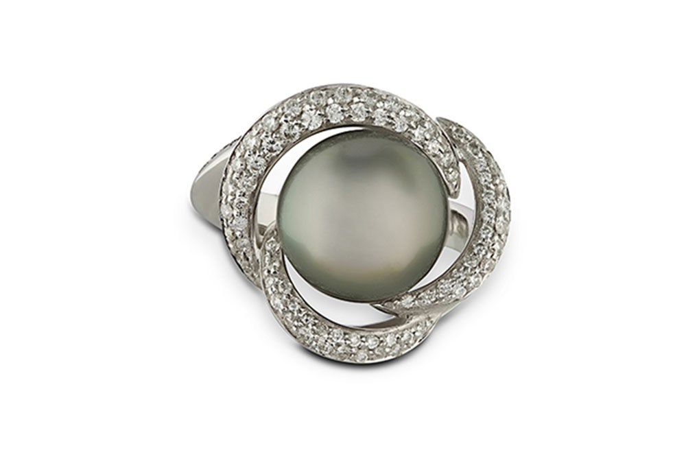 Anell d’or blanc vasari