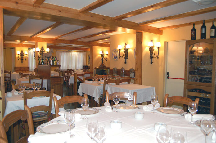 Sala de la taberna angel belmonte