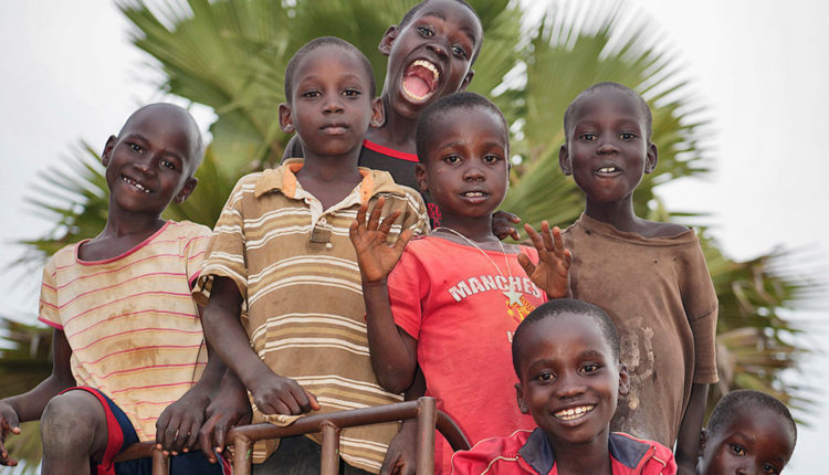 Sopar solidari i benèfic mans unides