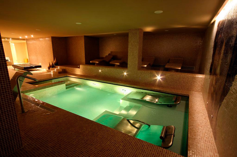 Spa relaxant a l'hotel xalet bringué