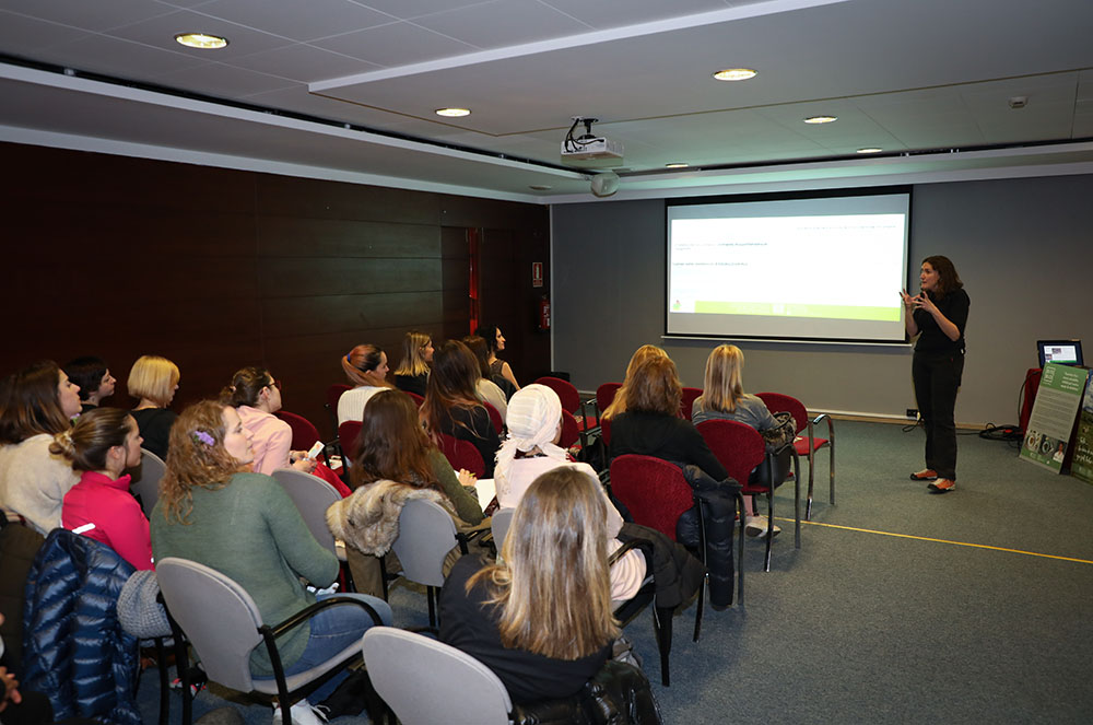 taller de nutrició dia de la dona bomosa