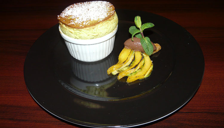 Plat de soufflé d'alvocat Plat'in