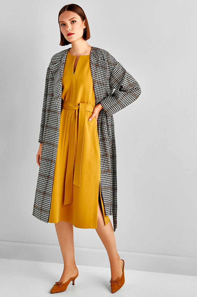 Look Pedro del Hierro