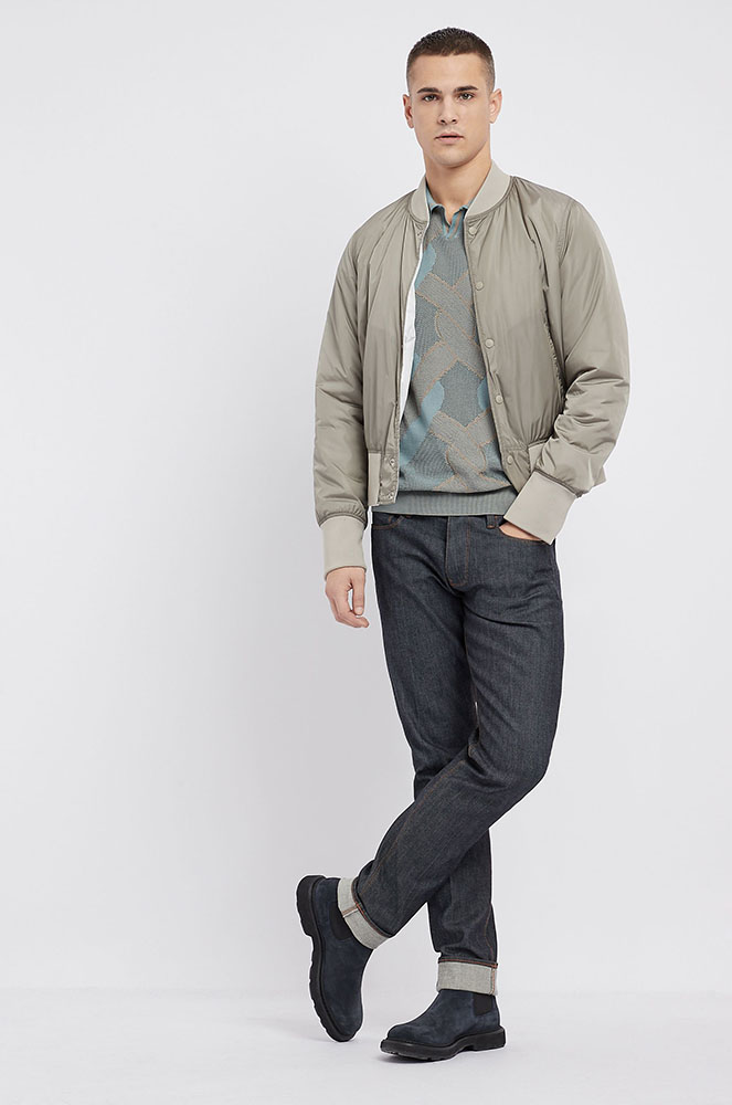 Look Armani Street Style