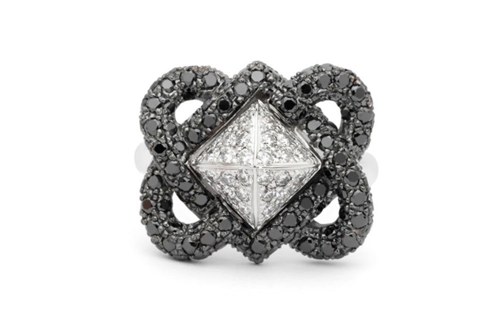 Anell Knut d'or Blanc a Vasari