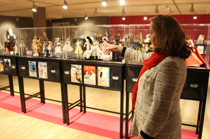 Exposició de Barbie i el Cinema al CAEE