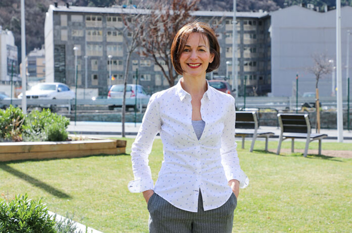 Antònia Cardona de l'Agora International School