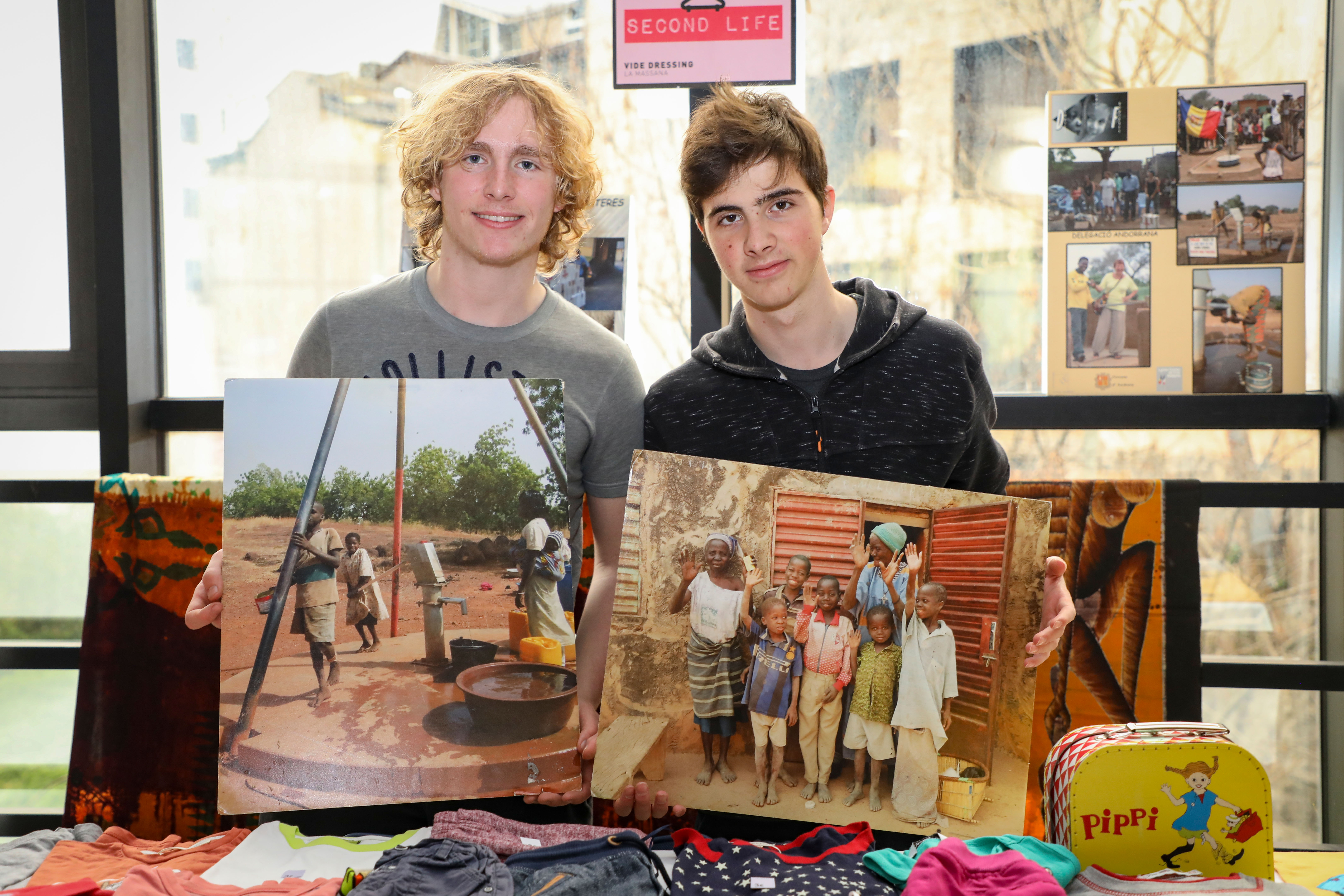 Joves de Dàlmates Sense Fronteres al Vide Dressing La Massana