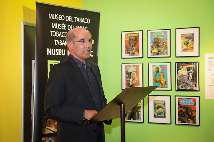 Joan Ganyet a la presentació del seu llibre
