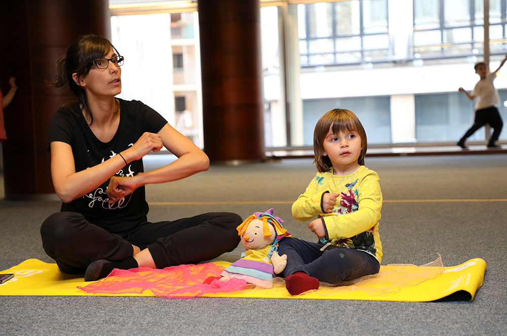 Sessió de Ioga Kids Solidari