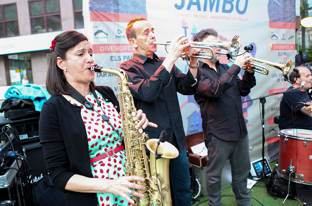 Agrupació Musical al Jambo Street Music