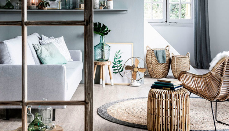 Sala d'estar amb colors de fibres de la natura