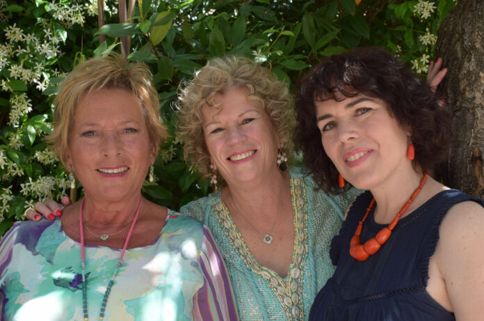 Maria Rosa Cerdà, Anna Cerdà i Laia Blasi Cerdà