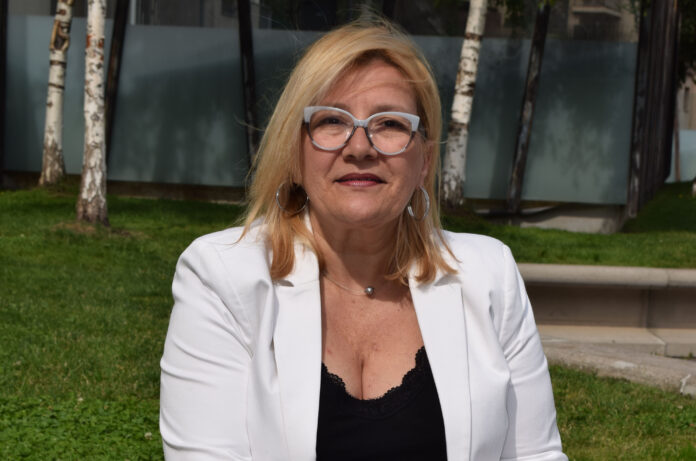 Pilar Cobos