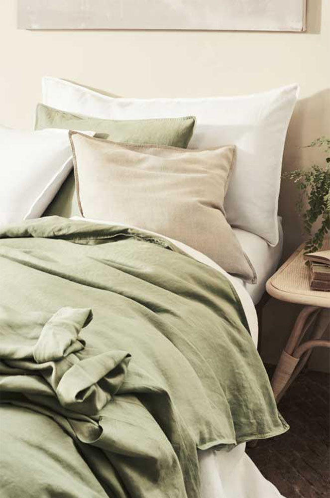 Llit a joc amb el jardí