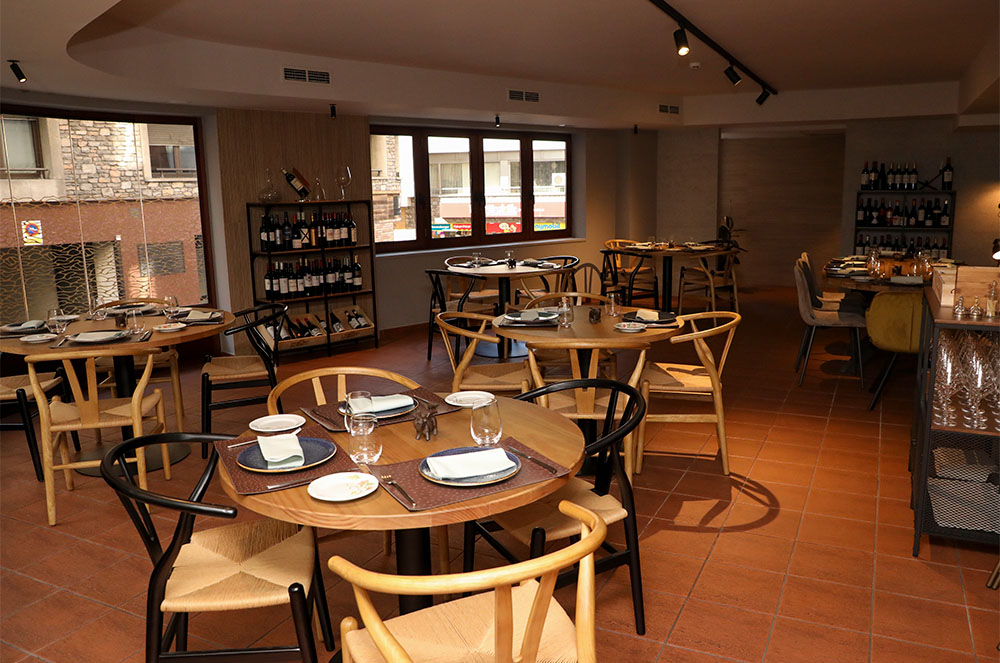 Sala del restaurant Odetti Bistró