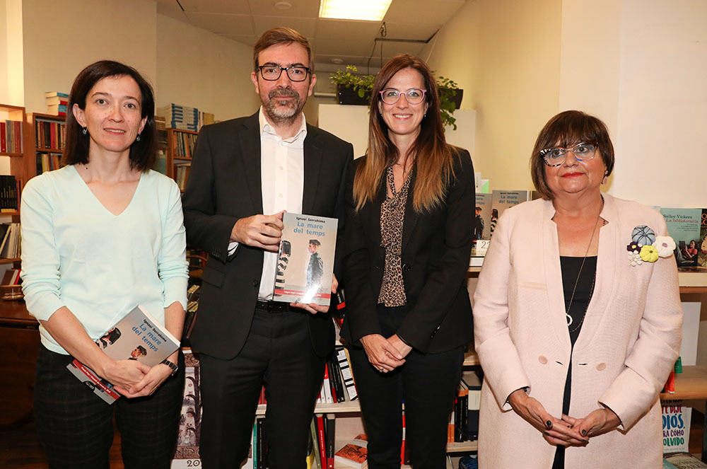 Ignasi Serrahima a la presentació del seu llibre