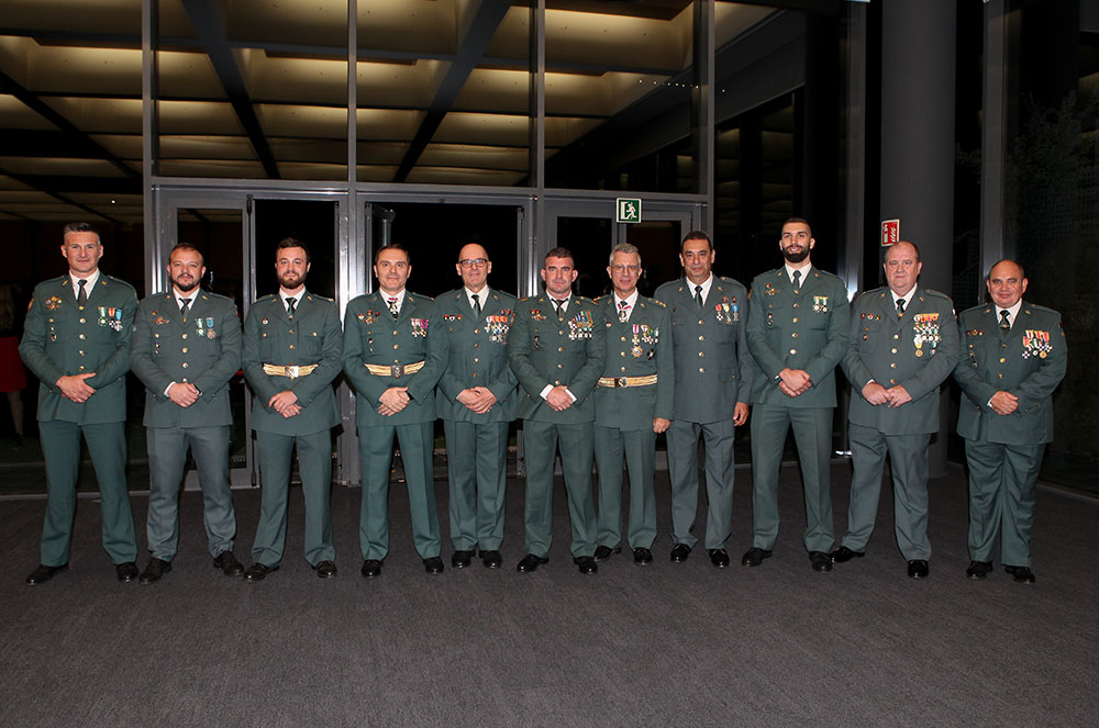 Oficials al dia de la hispanitat