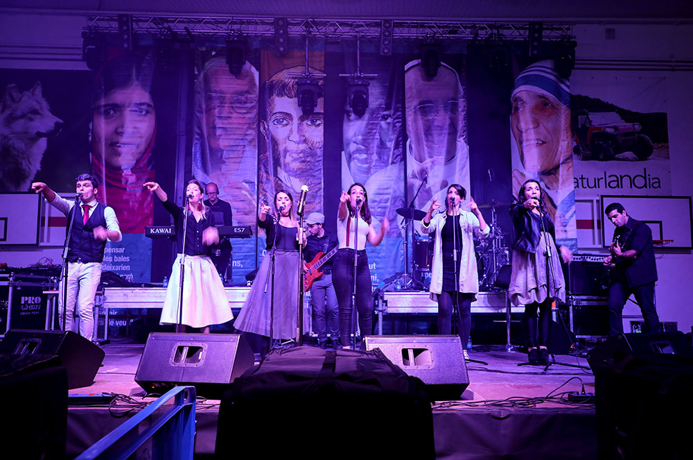 Agrupació Vocal Groove al Canòlich Music