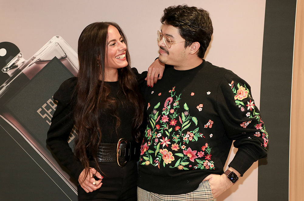 Ana Caballero i Juanxito a la presentació de Serge Lutens