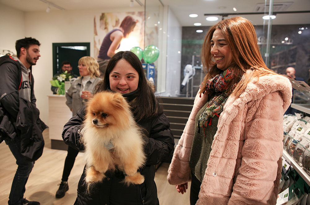 Gos a la Botiga Hunter Andorra