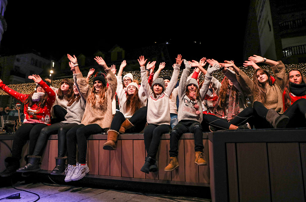 Espectacle a l'encesa de llums de Nadal