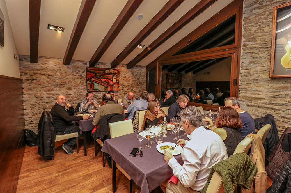 Comensals a la Borda Xixerella