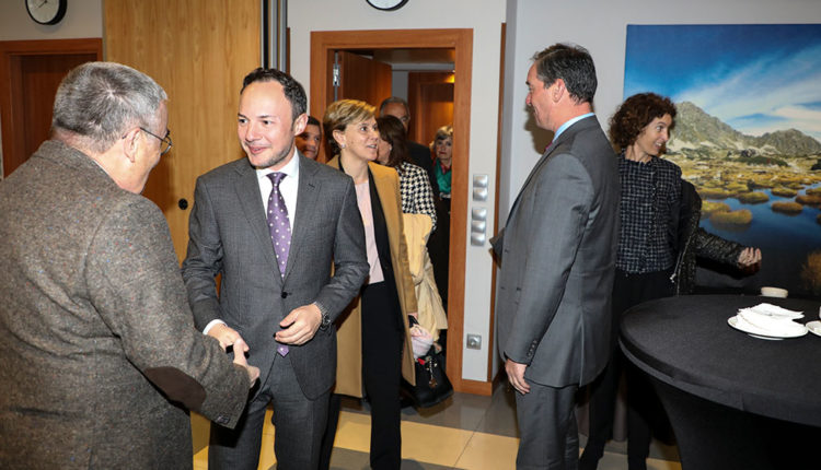 Dona Secret-3C7A2838