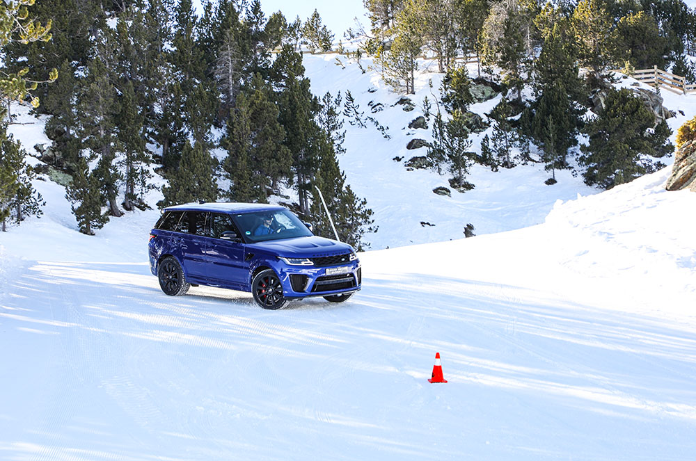 Vehicle Range Rover Sport SVR