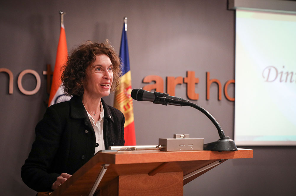 Maria Ubach ministra d'afers exteriors