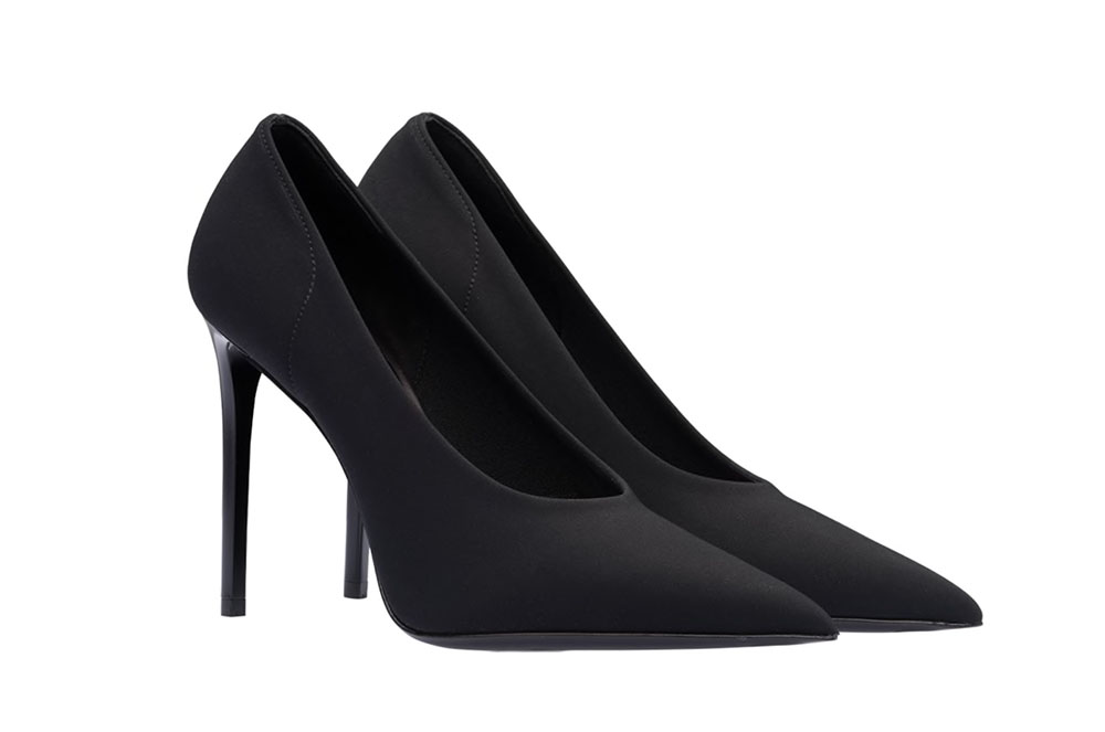 Technical fabric pumps, de PRADA