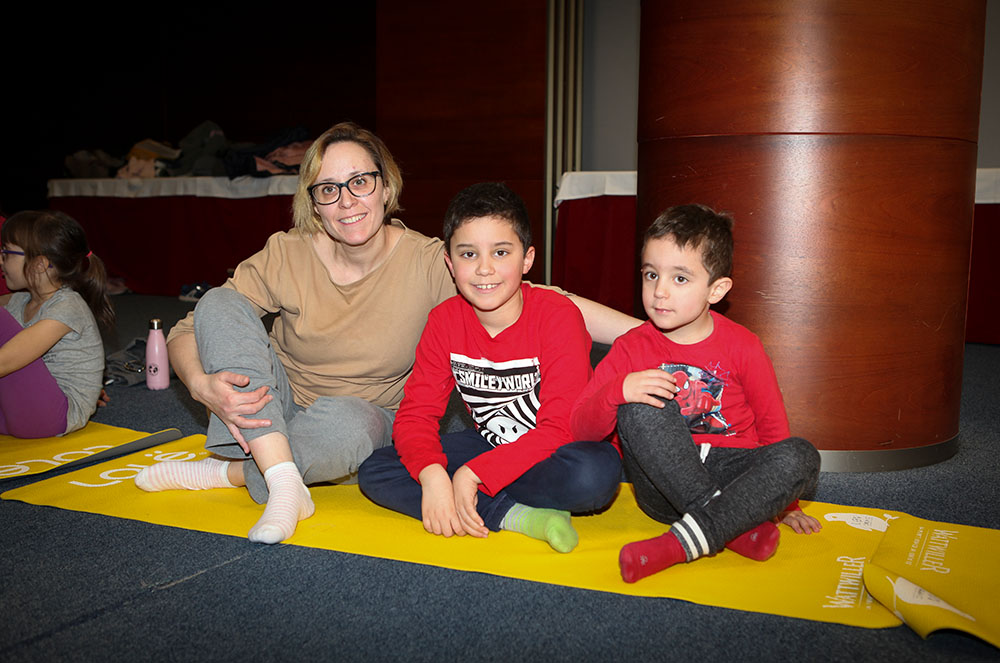 Nens al Ioga Kids Solidari