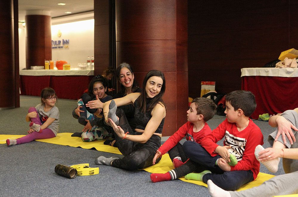 Mireia Canudes al Ioga Kids Solidari