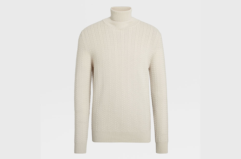 Jersei de caixmir i seda, en color blau clar, d’ERMENEGILDO ZEGNA