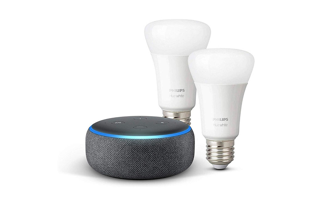 Echo Dot 3a generació i dues bombetes Philips