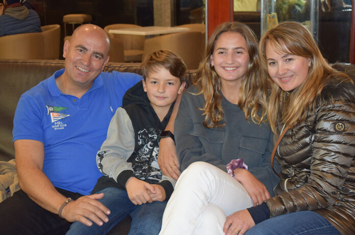 Vicky Jiménez i la seva famíla
