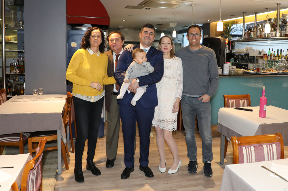 Celebració del bateig d'Otto Pallerola