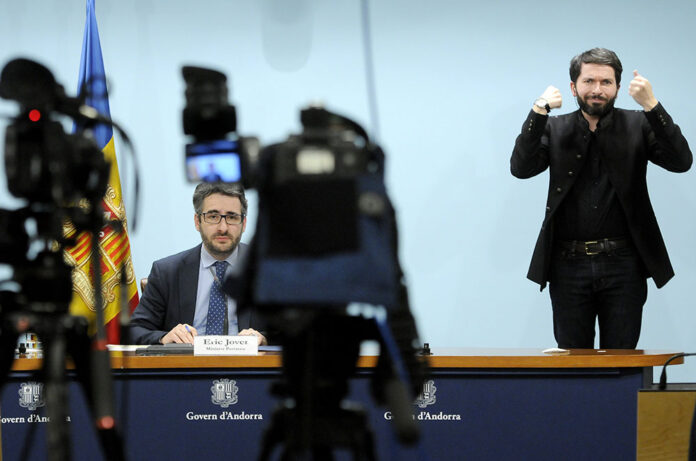 Roda de premsa eric jover sobre coronavirus a Andorra