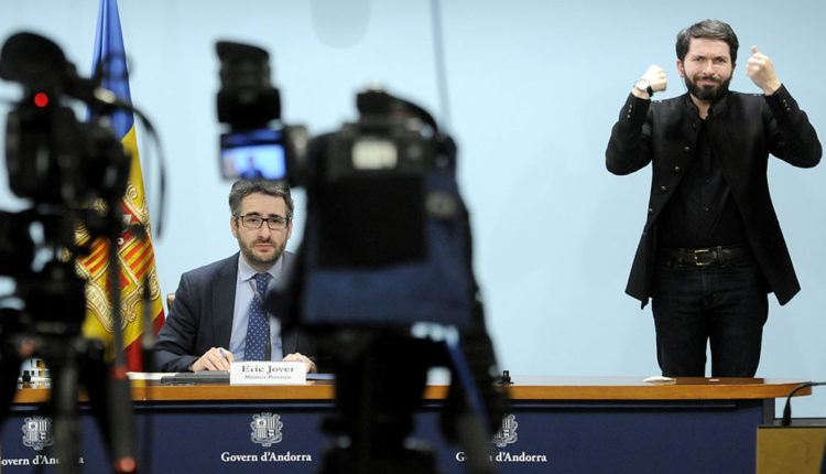 Roda de premsa eric jover sobre coronavirus a Andorra