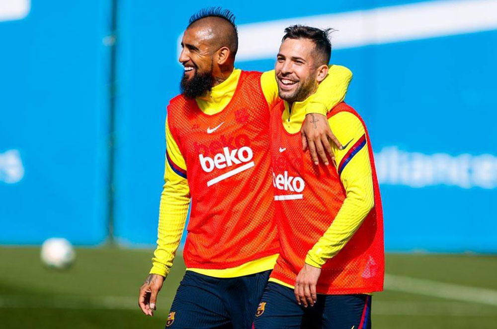 arturo vidal i jordi alba fc barcelona